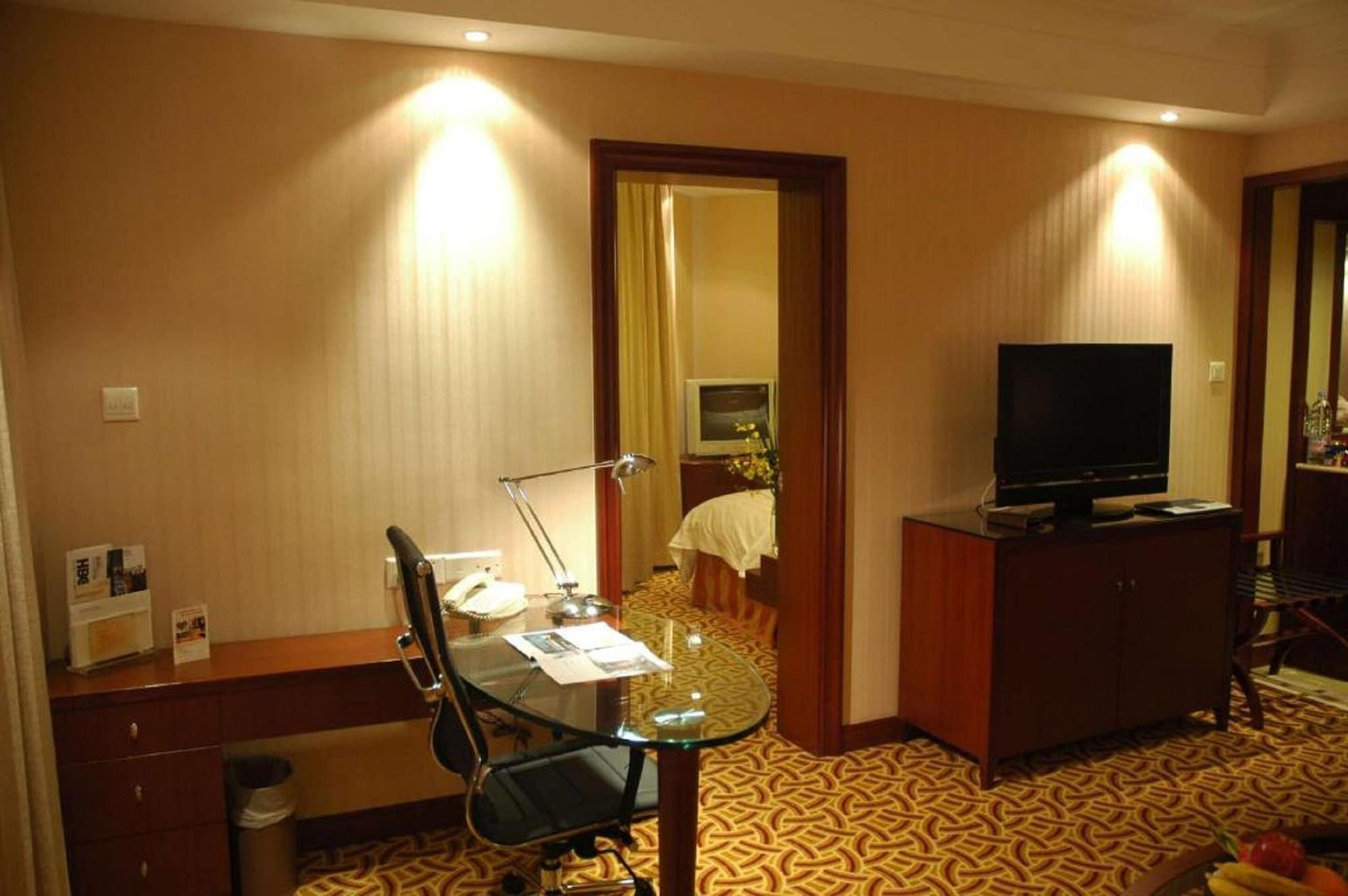 Jianguo Hotel Шанхай Экстерьер фото