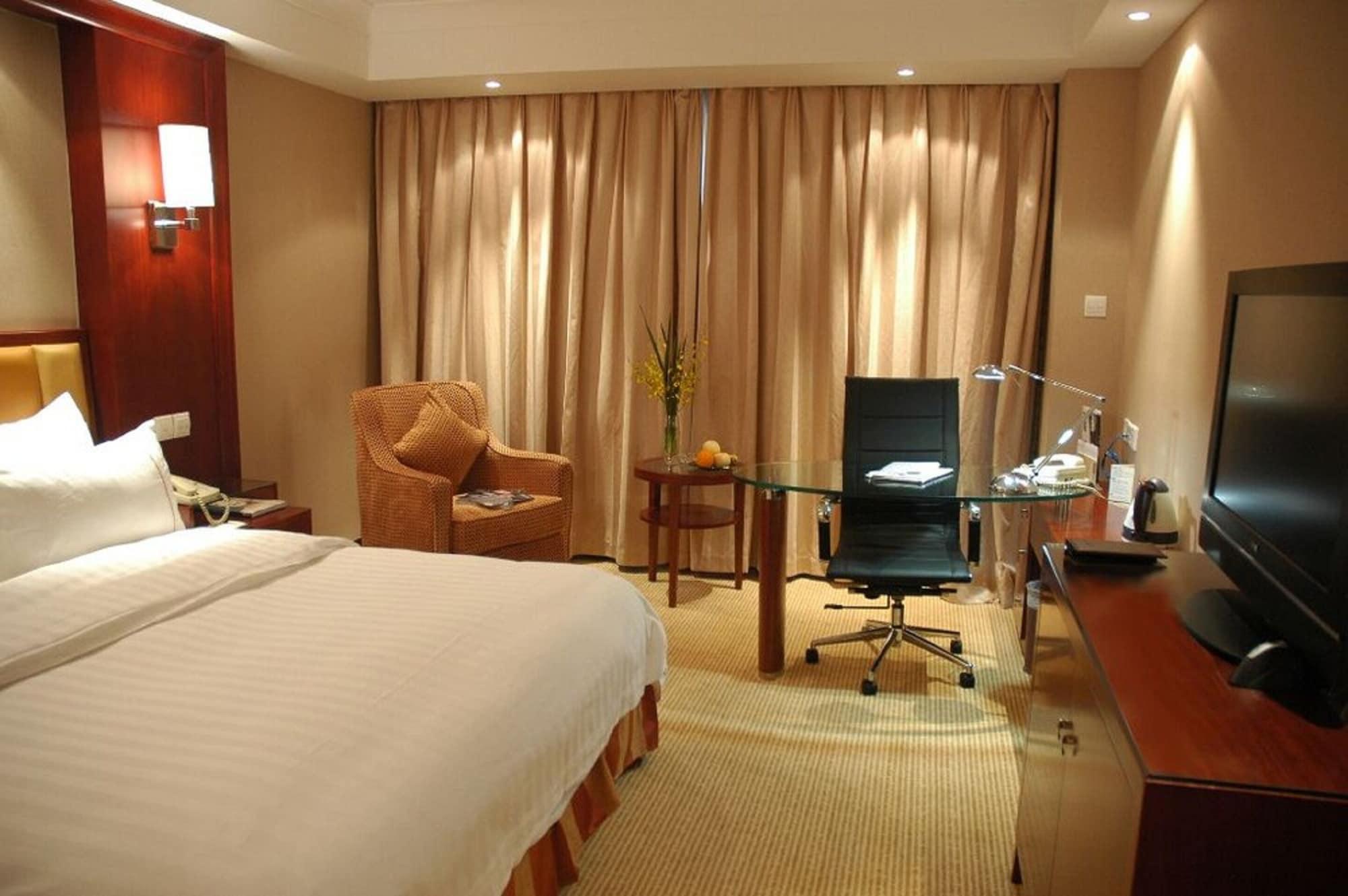 Jianguo Hotel Шанхай Экстерьер фото